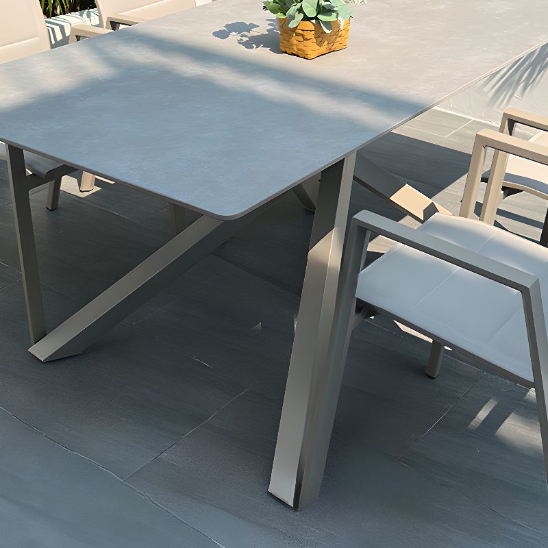 Moderner rechteckiger Outdoor-Esstisch mit Zinnsteinplatte