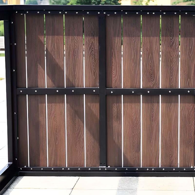 Moderner Outdoor-Esstisch mit Kakaolegierungsgestell