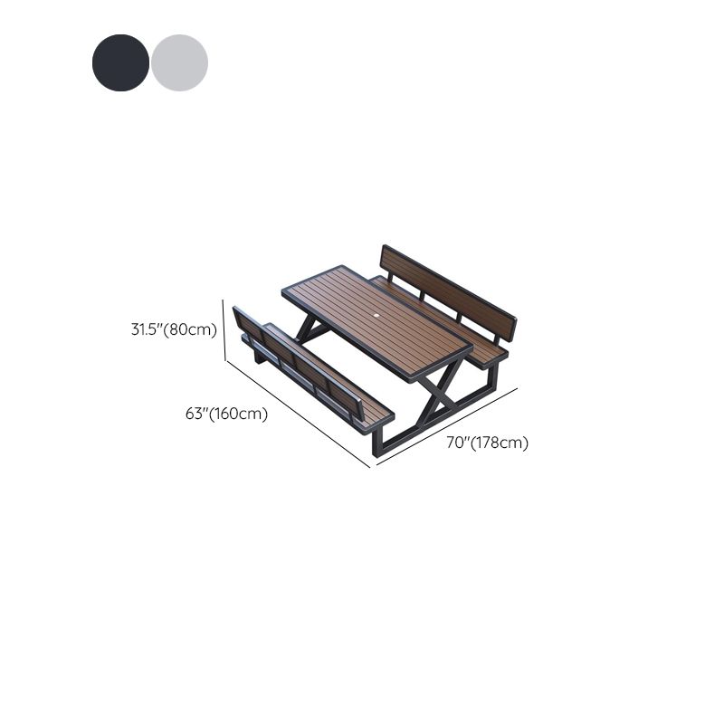 Einfacher Outdoor-Picknicktisch in Hellbraun, UV-beständig, rechteckiger Metallrahmen
