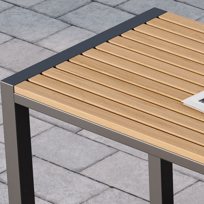 Einfacher Outdoor-Picknicktisch in Schwarz/Weiß/Hellbraun, UV-beständiger rechteckiger Metallrahmen