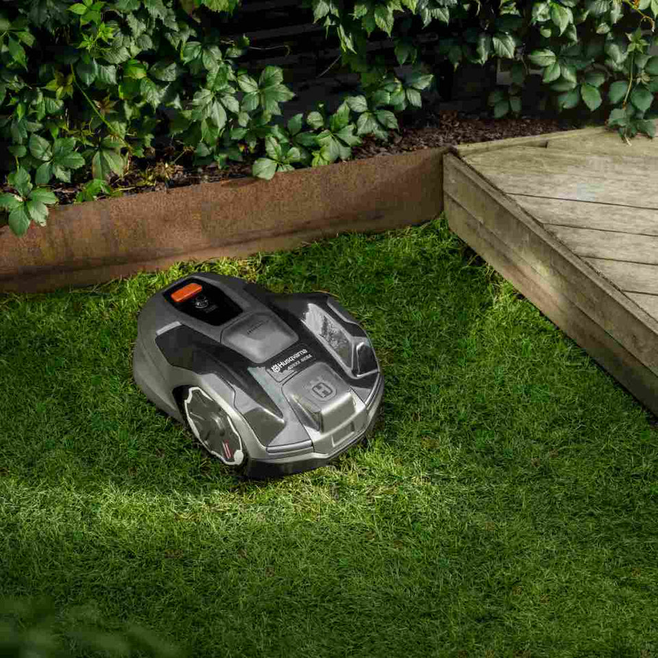 Husqvarna Automower 405XE NERA + gratis Garage