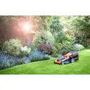 LawnMaster CLMF4841E Akku-Rasenmäher 48 V Max, 2 x 24 V 4,0 Ah Akkus, 41 cm, 450 m².