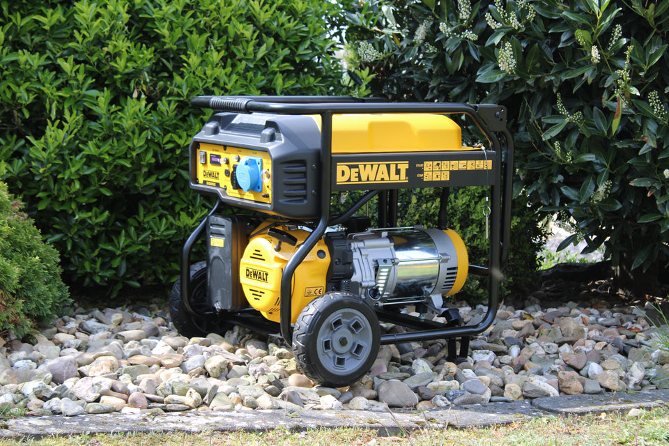 DeWalt Stromerzeuger 6,5 kW Benziner DXGNP65E Stromaggregat