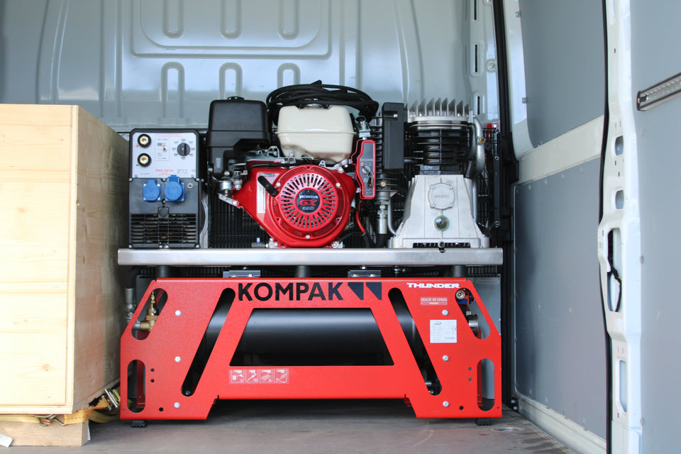 Ademax Druckluft-Kompressor 200 bar Stromaggregat 3,5 kVA Benzin Schweißgerät 180 MMA Honda AX31-TRIAG Stromerzeuger