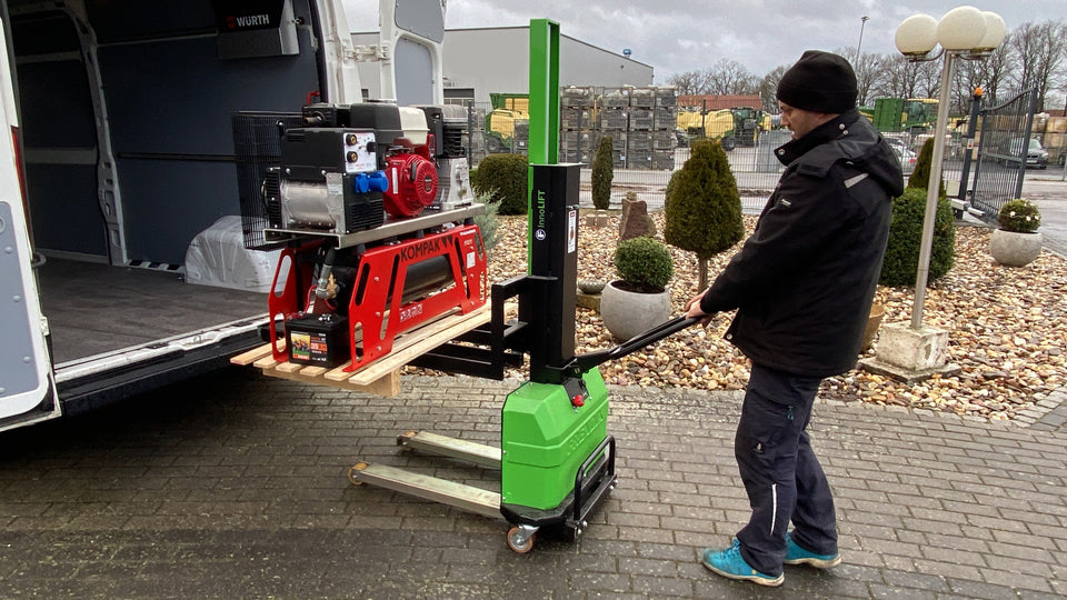 Ademax Druckluft-Kompressor 200 bar Stromaggregat 3,5 kVA Benzin Schweißgerät 180 MMA Honda AX31-TRIAG Stromerzeuger