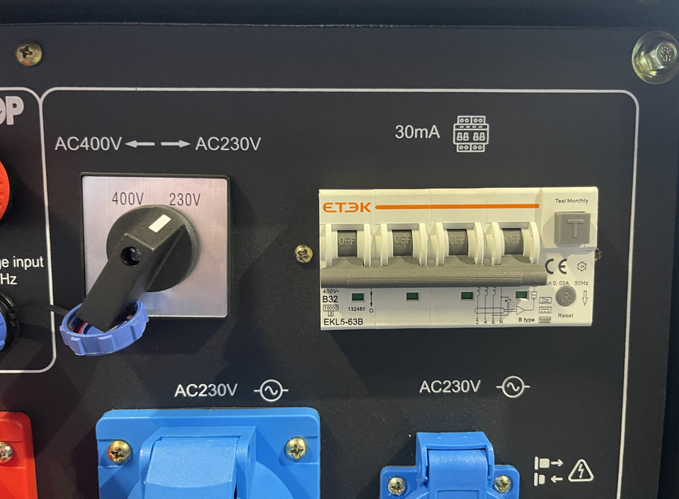 8kVA Diesel KD8000SET-CAMO-B Stromerzeuger Stromaggregat 25 L Tank