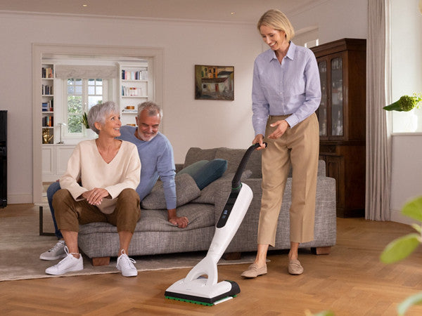 Kobold VK7 Akku-Staubsauger mit EB7 Elektrobürste