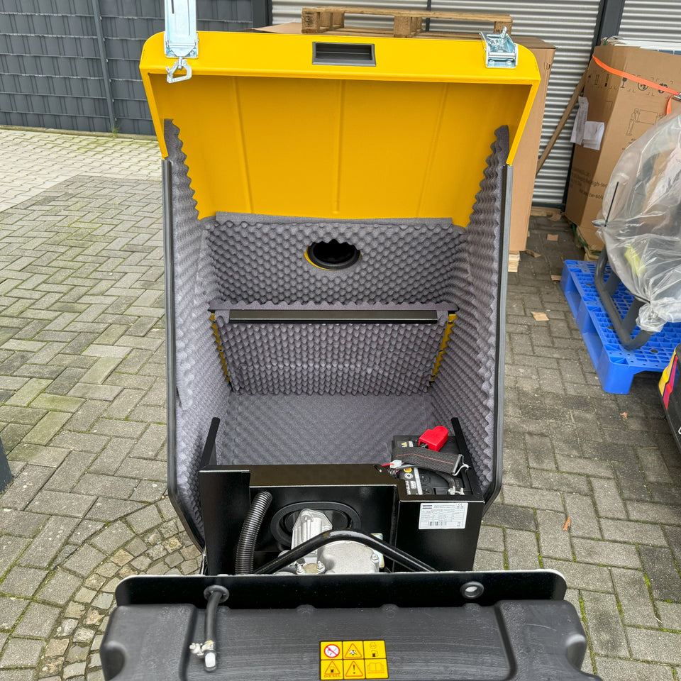 6,9kVA Atlas Copco Diesel Stromaggregat QEP S7 230 & 400 V