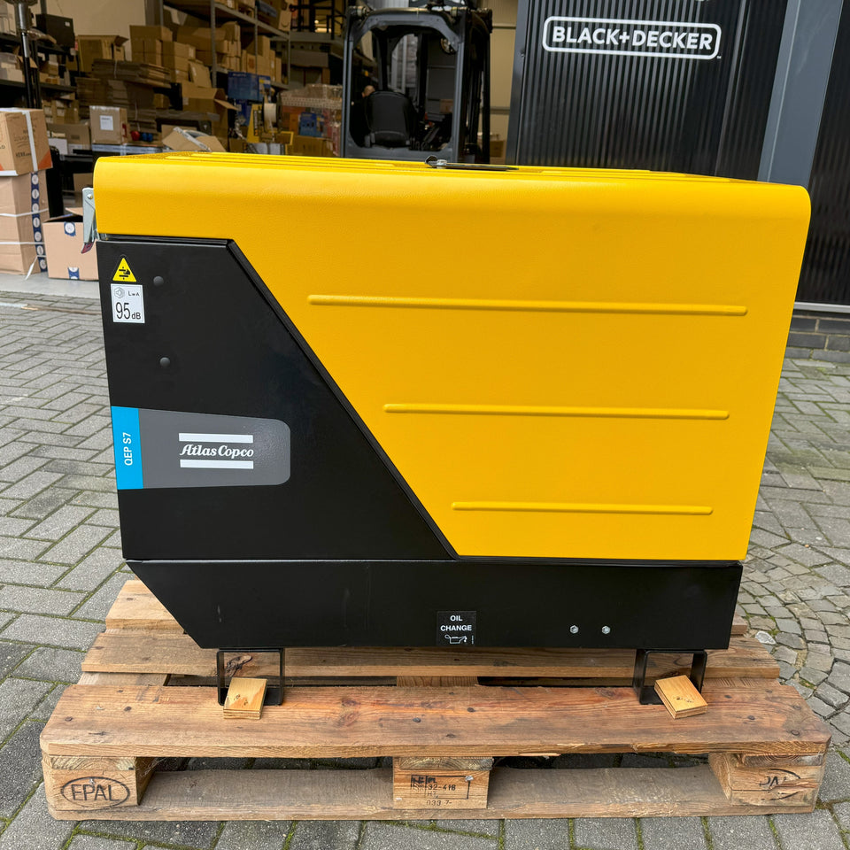 6,9kVA Atlas Copco Diesel Stromaggregat QEP S7 230 & 400 V