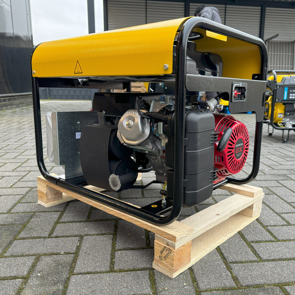 8,3 kVA Atlas Copco Benzin Stromaggregat QEP 8 230 & 400 V