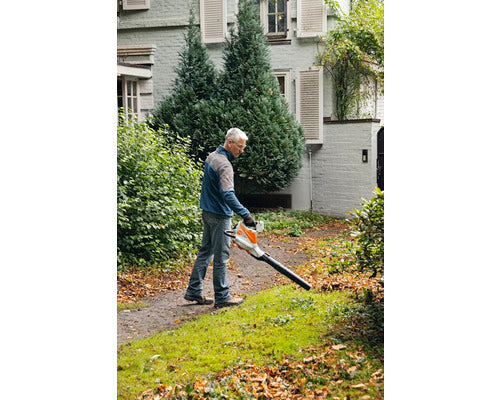 Akku Laubsauger STIHL SHA 56 ohne Akku und Ladegerät