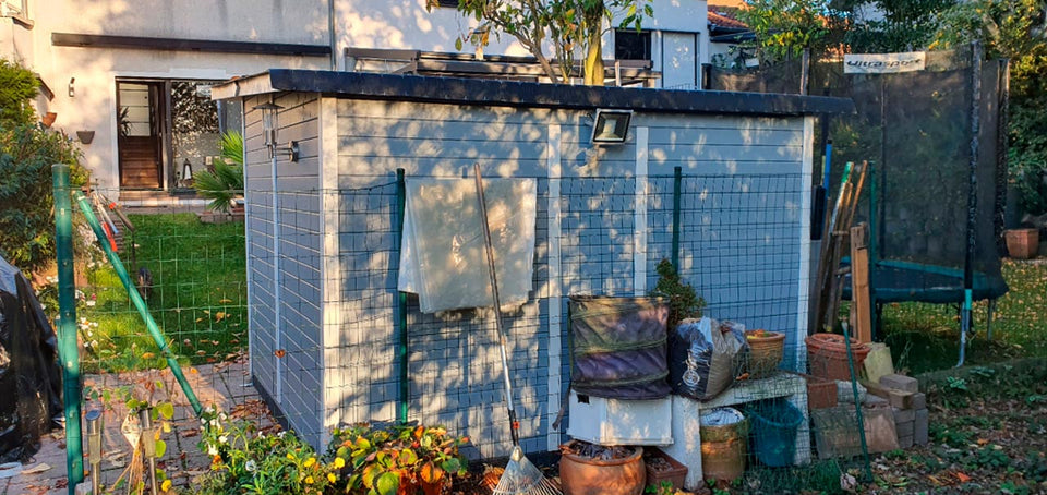 Gerätehaus Freiberg 04 inkl. Fußboden, Hellgrau lackiert - 19 mm Elementgartenhaus, Nutzfläche: 7,15 m², Pultdach