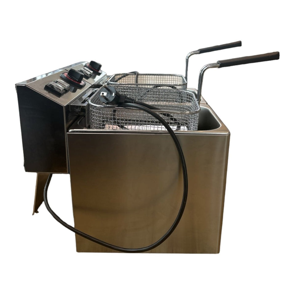 Hagsfeld elektro frounduse plus e77 2x8 L 230V Dispositif de démonstration