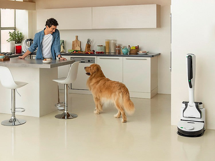 Saugroboter mit Absaugstation