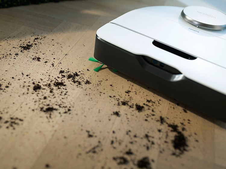 Saugroboter mit Absaugstation