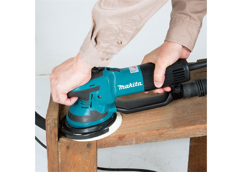 Exzenterschleifer Makita BO6050J