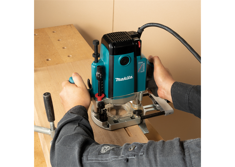 Oberfräse Makita RP2303FC07