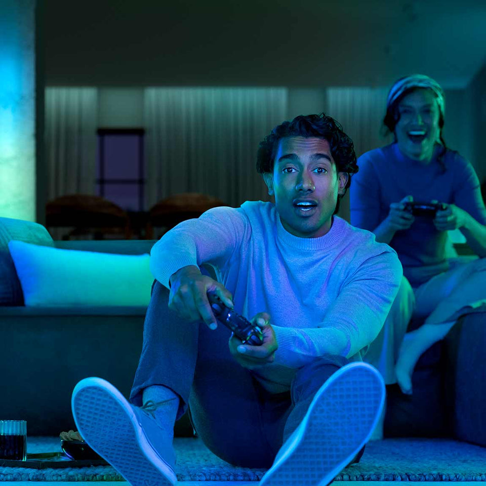 Philips Hue Gradient Signe Stehleuchte + Bridge Pro