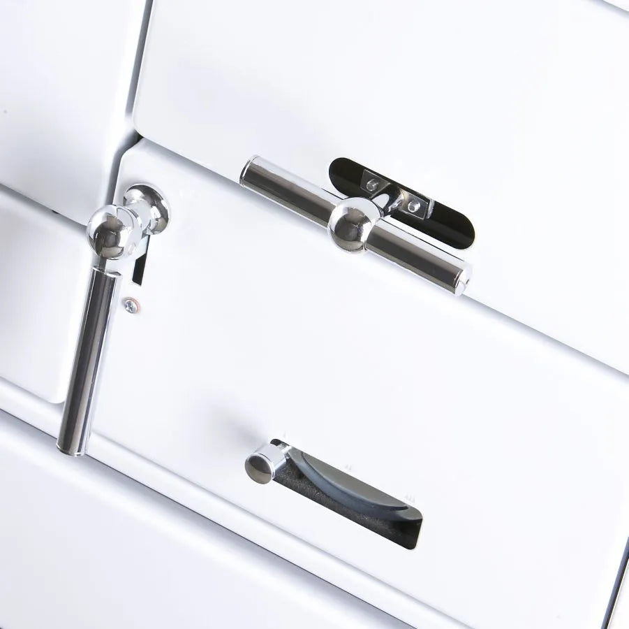 Festbrennstoff - Herd Typ 9100 mit Stahlplatte gussgrau und Backrohr - Ausführung: Weiß links mit verchromten Griffen