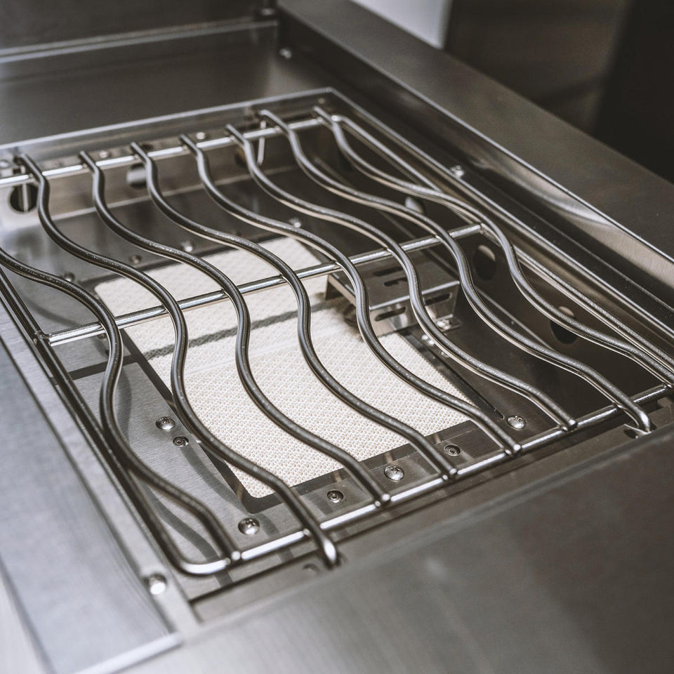 GORILLER® SILVERBACK S1 Outdoor-Küche, Gasgrill mit Kühlschrank-Waschbecken-Kombination, Edelstahl, Silber